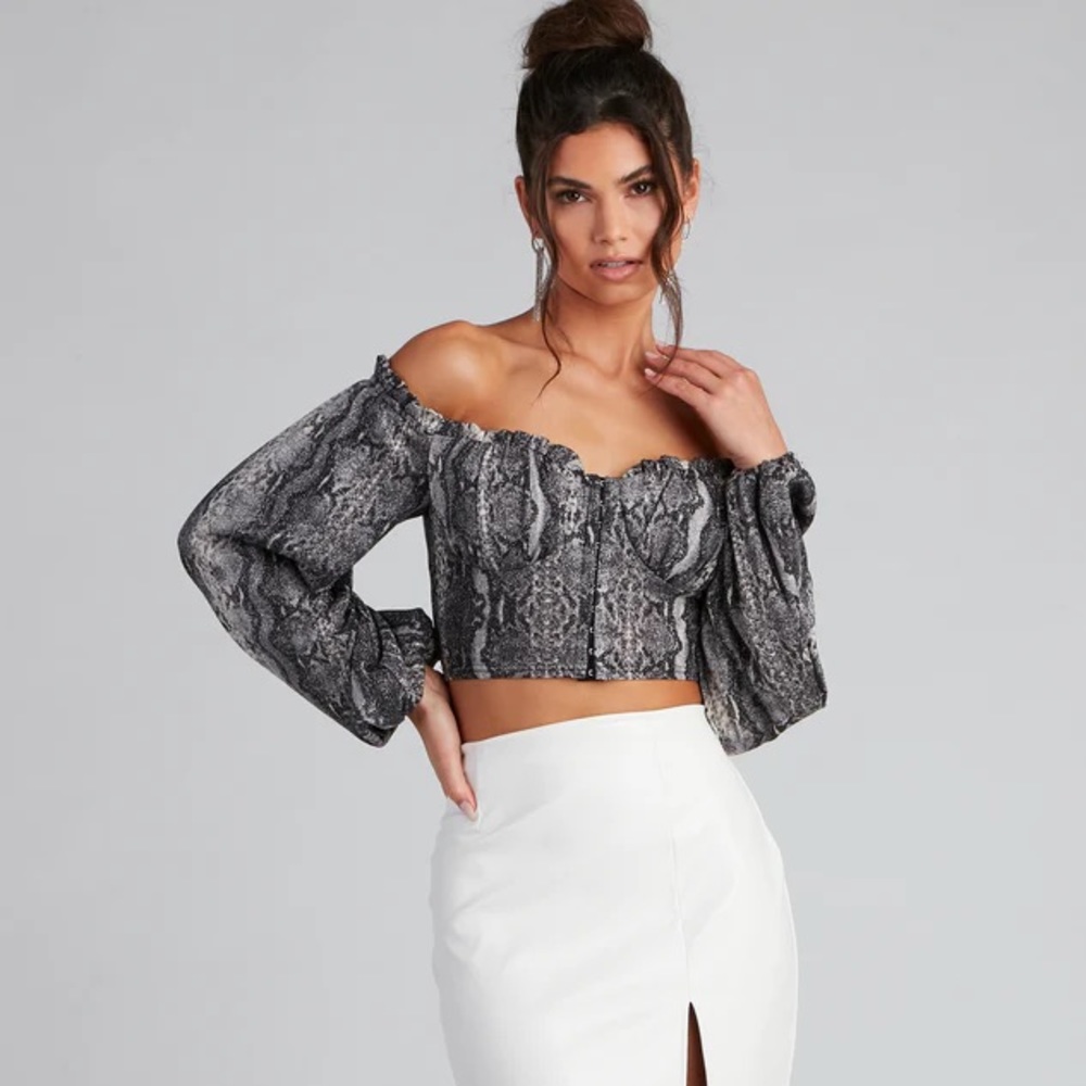 NWOT WINDSOR Glitzy Fab Snake Print Cropped Bustier